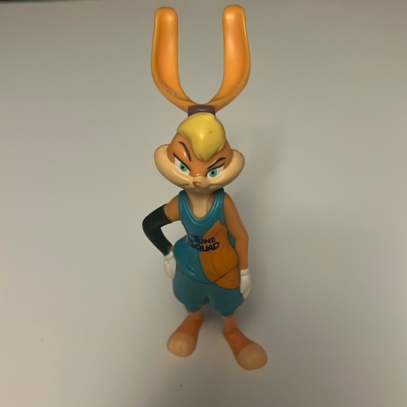 Space Jam Lola bunny tune squad McDonald's 2020 toy figure - Picture 1 of 5